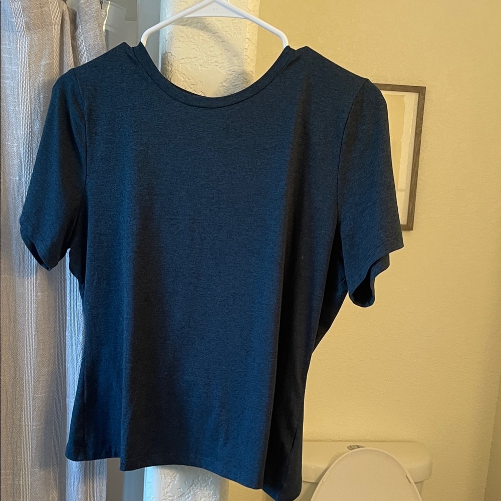 Elegant Dark Blue Women's Crop Top